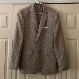 Tan/maroon blazer